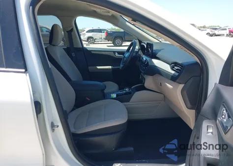 2020 Ford Escape Se from USA, damaged, VIN 1FMCU0G65LUB02401